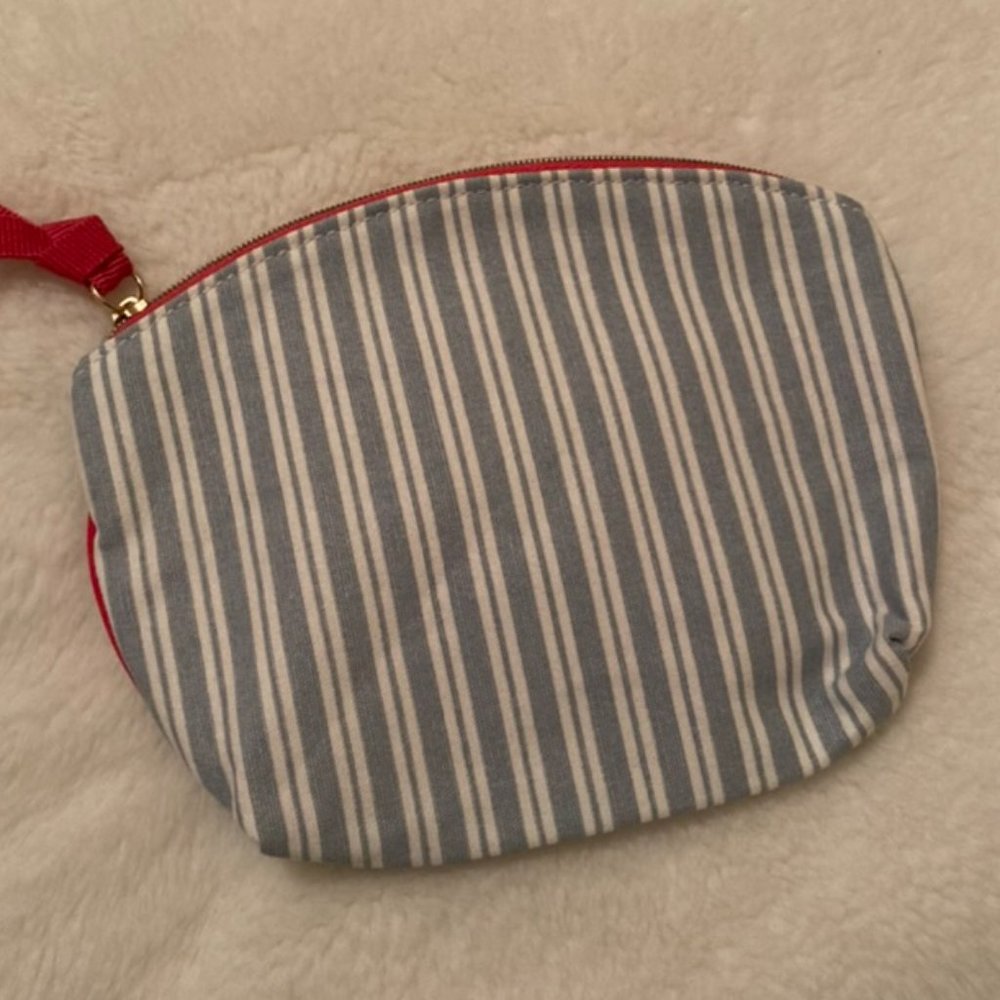 New IPSY Zipper Makeup Bag - Stripes NEW